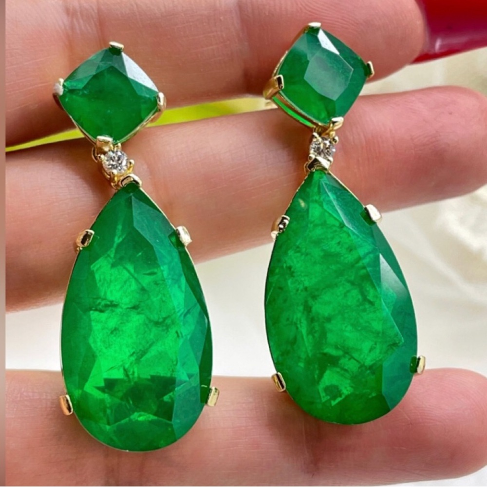 Vibrant Zambian Emerald Teardrop Earrings - Picture 6 of 7